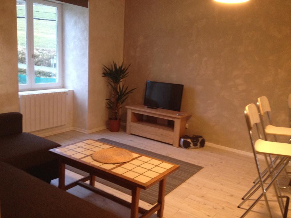 Gite La Parenthese Saint-Hostien Kamer foto